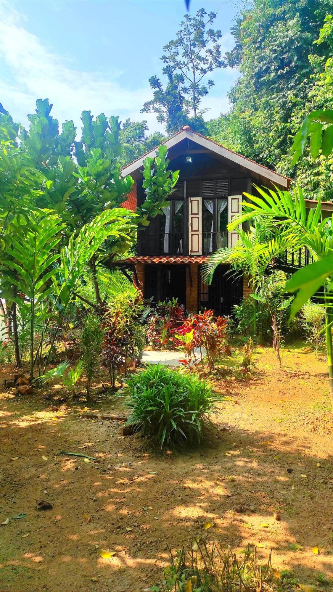 Bed and Breakfast S'Ekar Pinang Langkawi Pantai Cenang  Zewnętrze zdjęcie
