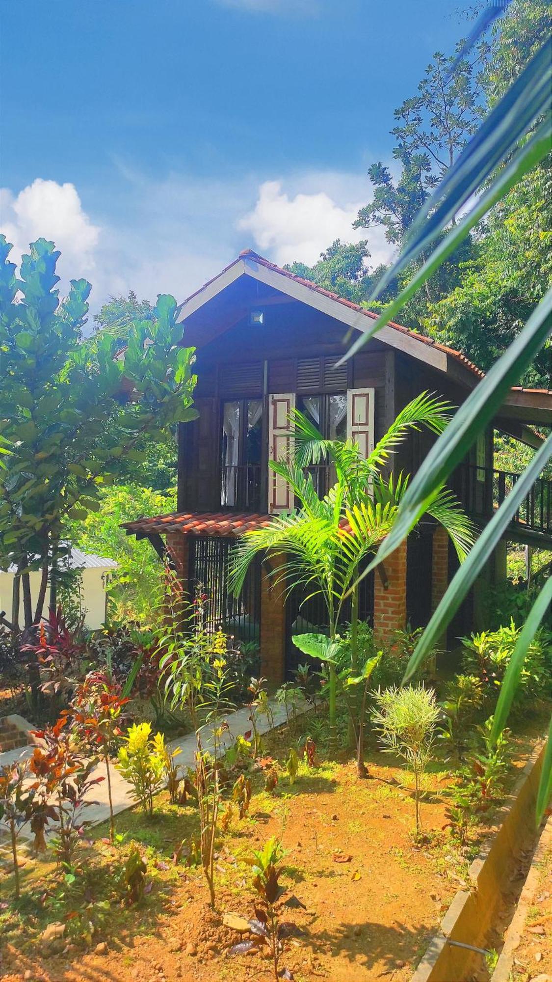 Bed and Breakfast S'Ekar Pinang Langkawi Pantai Cenang  Zewnętrze zdjęcie